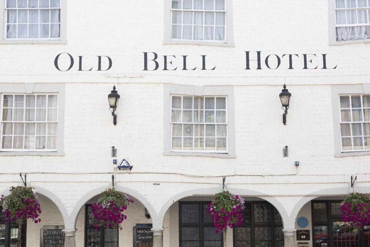 The Old Bell - Warminster Ξενοδοχείο Εξωτερικό φωτογραφία